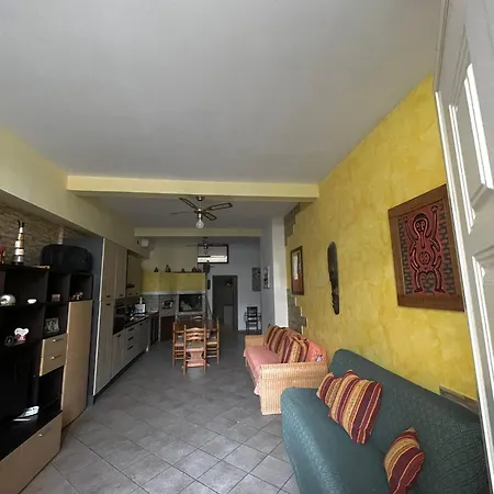 Tavernetta In Mariangela Apartment *